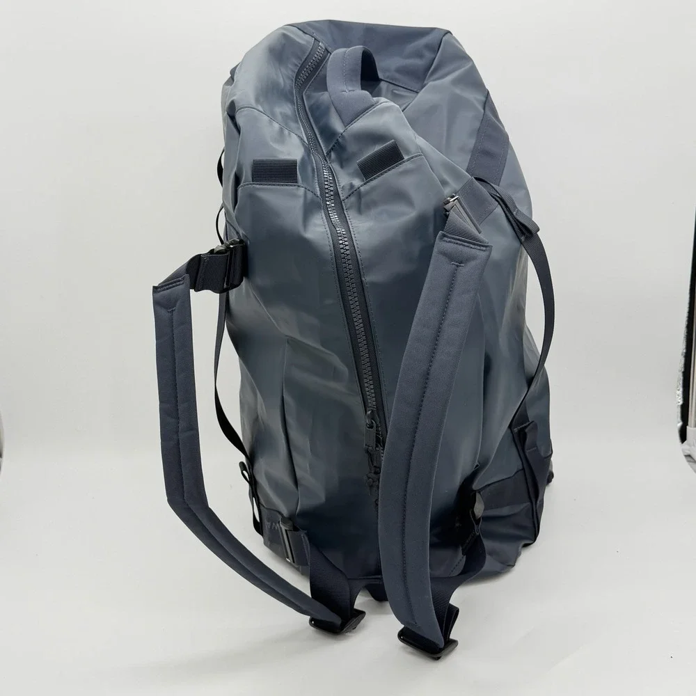 Away F.A.R. Duffle 55L Navy Blue Active Travel Duffel Backpack Bag